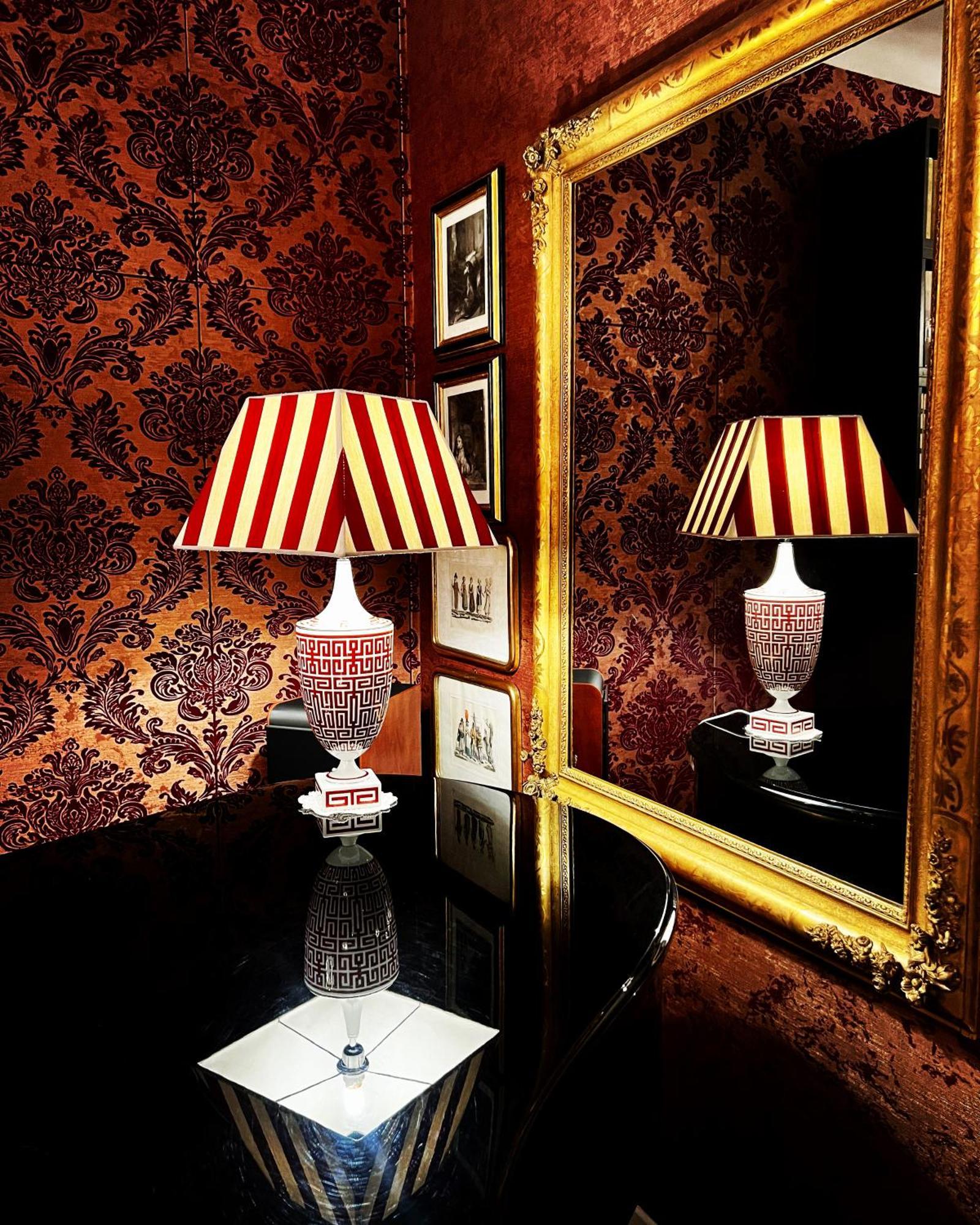 Luxury Room In Central Art Nouveau Building Next To Metro Station Milano Exterior foto